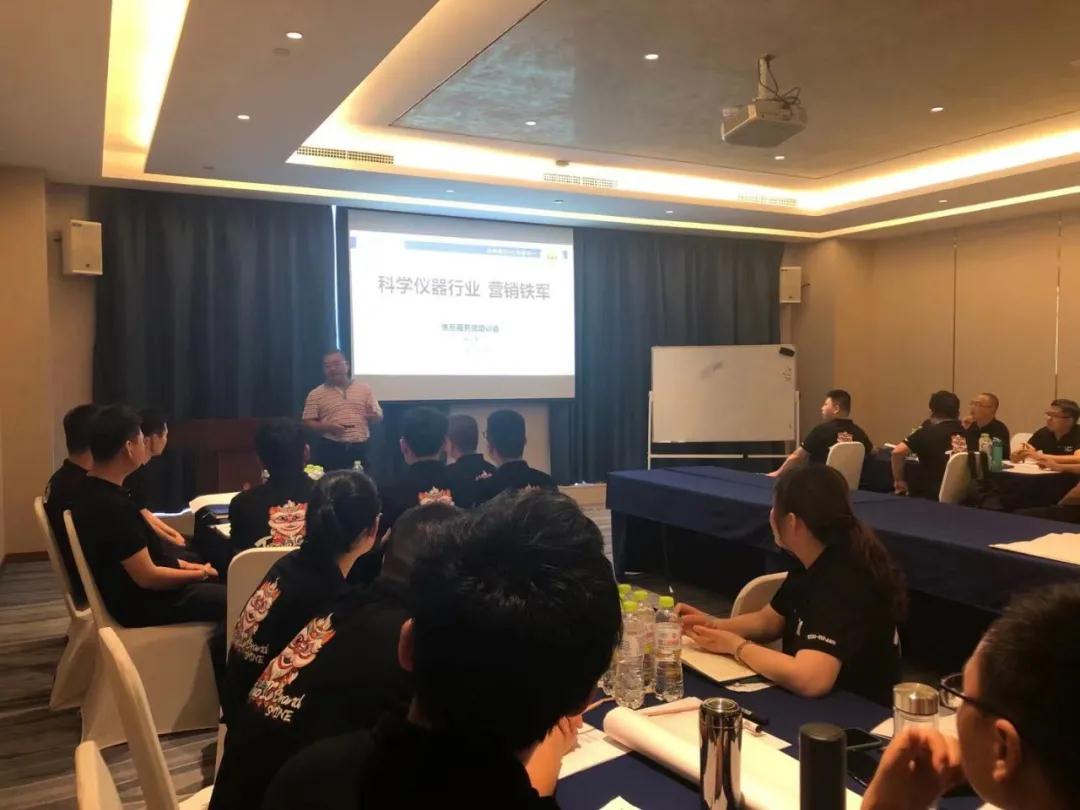 盛瀚售后團隊培訓(xùn) 盛瀚售后團隊培訓(xùn)