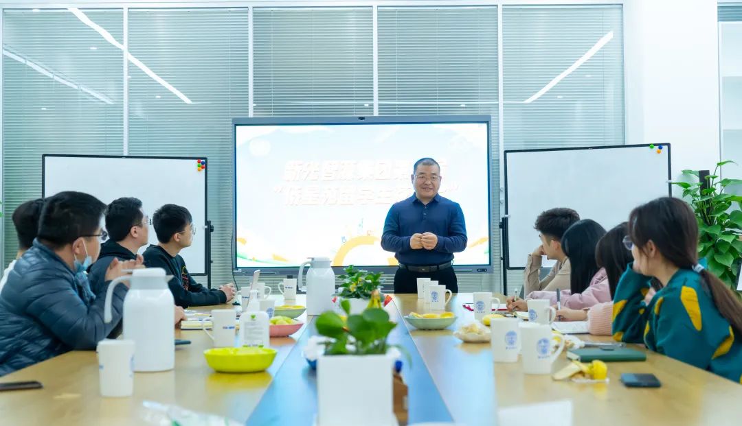 朱總介紹企業(yè)發(fā)展 朱總介紹企業(yè)發(fā)展